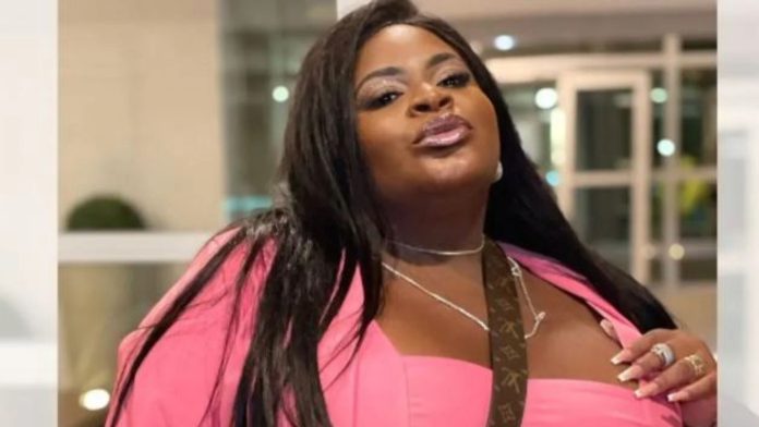 Jojo mostra no Instagram novo corpo após bariátrica